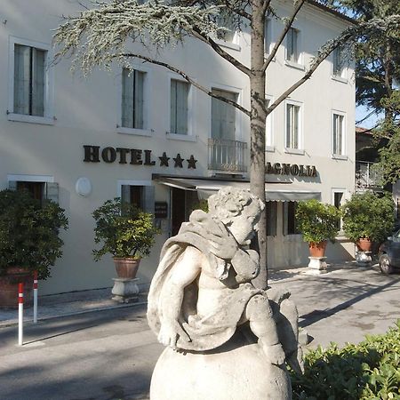 Hotel Magnolia Преганциол Екстериор снимка