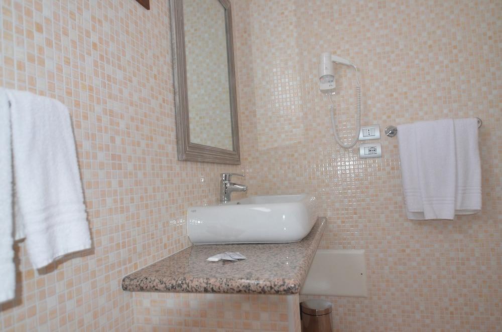 Hotel Magnolia Преганциол Екстериор снимка