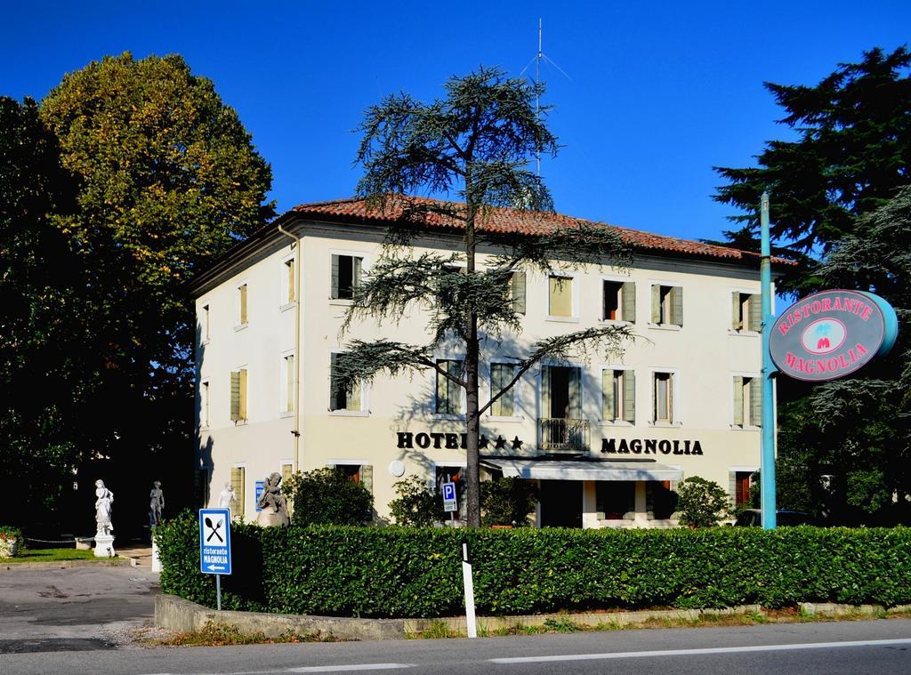 Hotel Magnolia Преганциол Екстериор снимка